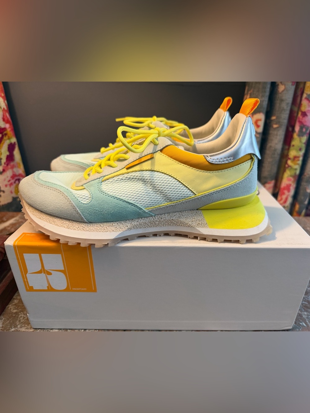 Oncept Jakarta Multi Glacier Sneakers Like New Size 8 - Picture 4 of 8